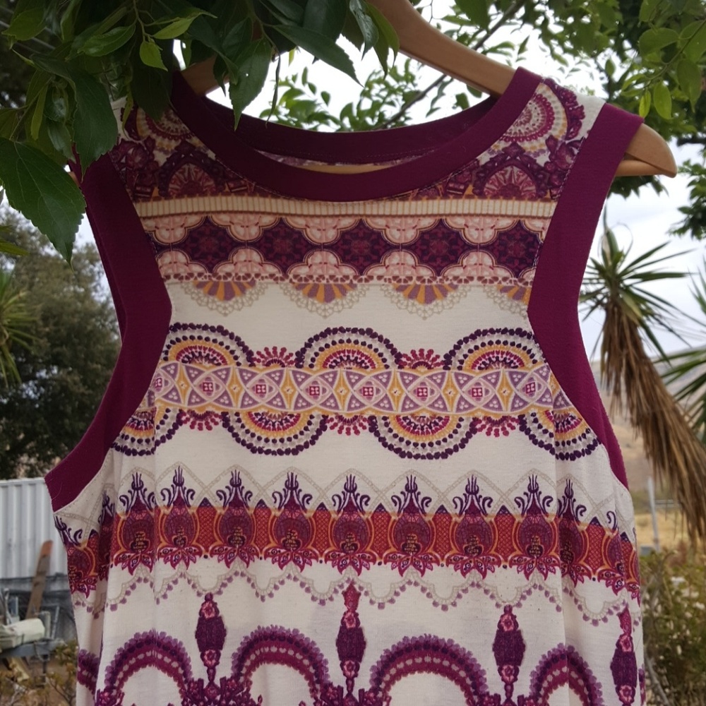Dress - Picture 3 of 4